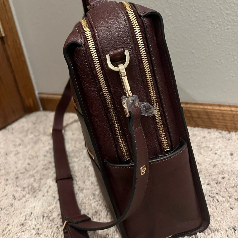 Piquadro Women's Burgundy Leather Laptop Bag with Top Handle